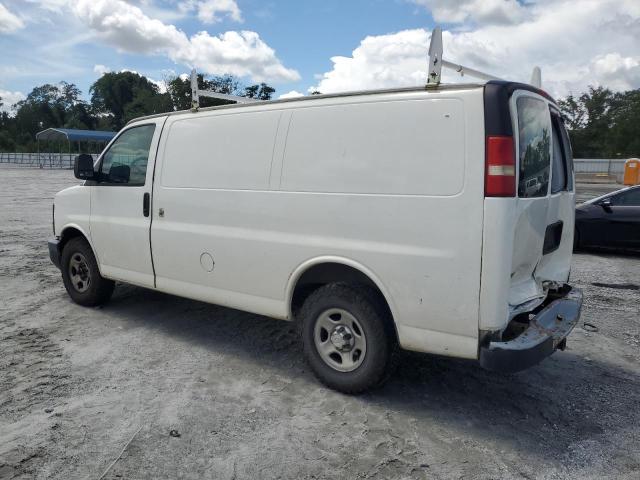 1GCFG15X281195512 - 2008 CHEVROLET EXPRESS G1 WHITE photo 2