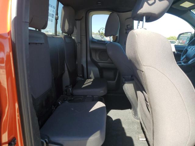 5TFRZ5CN9HX041439 - 2017 TOYOTA TACOMA ACCESS CAB Orange Foto 10