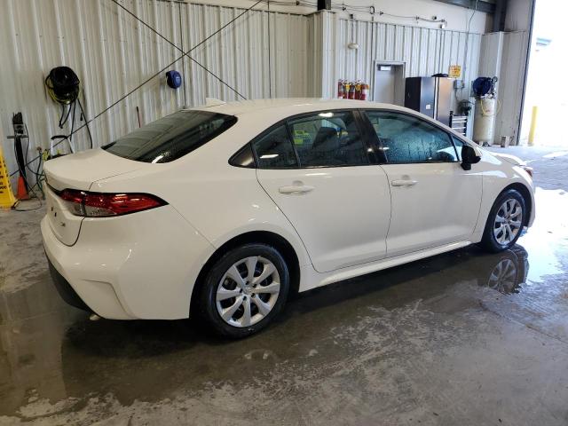 5YFB4MDE4PP040172 - 2023 TOYOTA COROLLA LE Սպիտակ լուսանկար 3