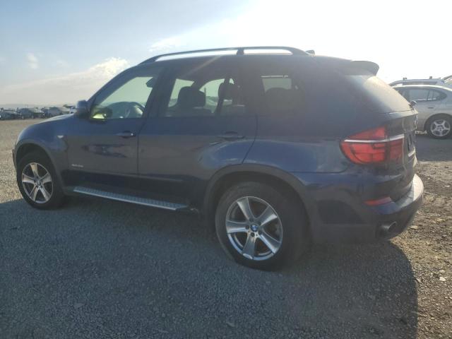 5UXZW0C51BL662960 - 2011 BMW X5 XDRIVE35D BLUE photo 2