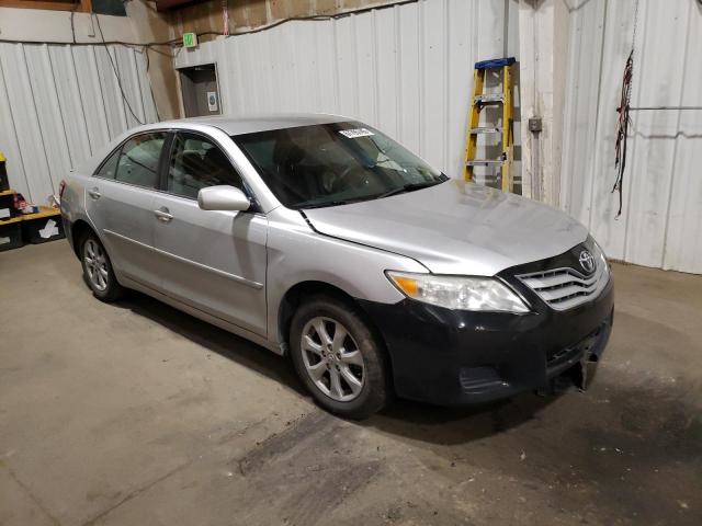 4T4BF3EK0AR005293 - 2010 TOYOTA CAMRY BASE Gümüş foto 4