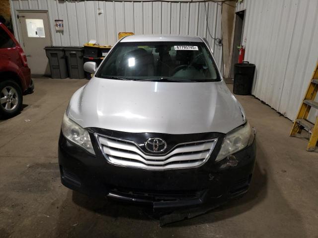 4T4BF3EK0AR005293 - 2010 TOYOTA CAMRY BASE Gümüş foto 5