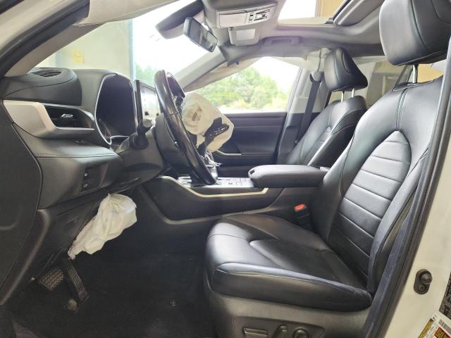 5TDHZRBH3NS226747 - 2022 TOYOTA HIGHLANDER XLE Beyaz fotoğraf 7