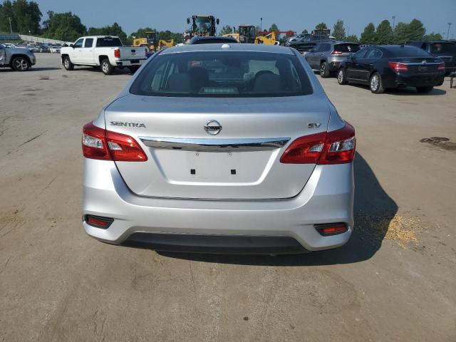 3N1AB7APXKY450639 - 2019 NISSAN SENTRA S 银色 照片 6