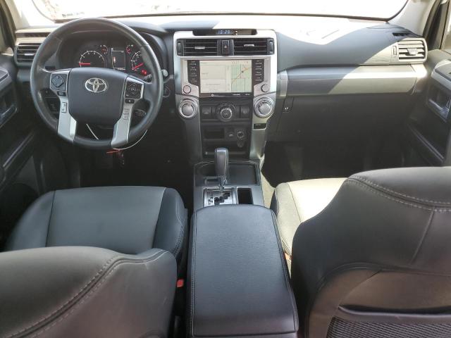 JTEFU5JR6R5306530 - 2024 TOYOTA 4RUNNER SR5 WHITE photo 8