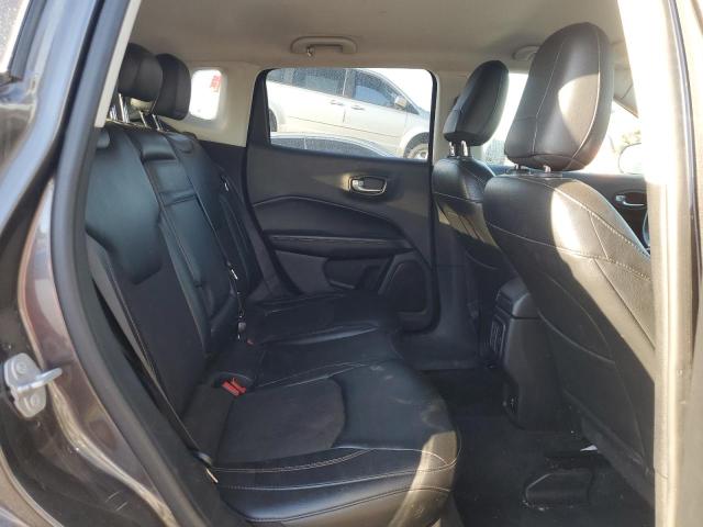 3C4NJCBB9JT441195 - 2018 JEEP COMPASS LATITUDE 银色 照片 10