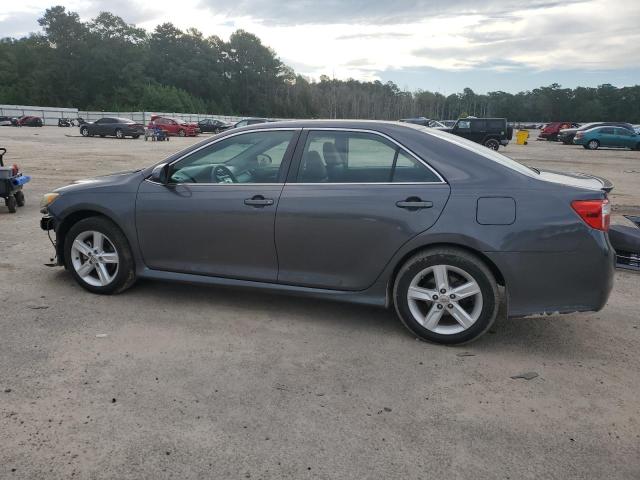 4T1BF1FK7DU241389 - 2013 TOYOTA CAMRY L GRAY photo 2