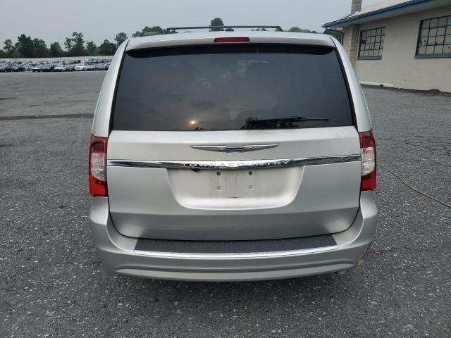 2A4RR5DG6BR785936 - 2011 CHRYSLER TOWN & COU TOURING Argent photo 6