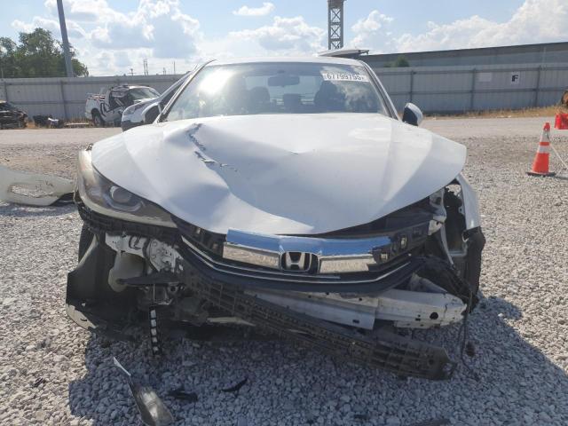 1HGCR2F52GA198149 - 2016 HONDA ACCORD SPORT WHITE photo 5