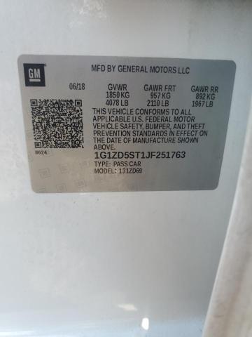 1G1ZD5ST1JF251763 - 2018 CHEVROLET MALIBU LT Weiß Foto 12