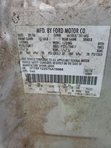 1FTRF12257NA19988 - 2007 FORD F150 SILVER photo 12