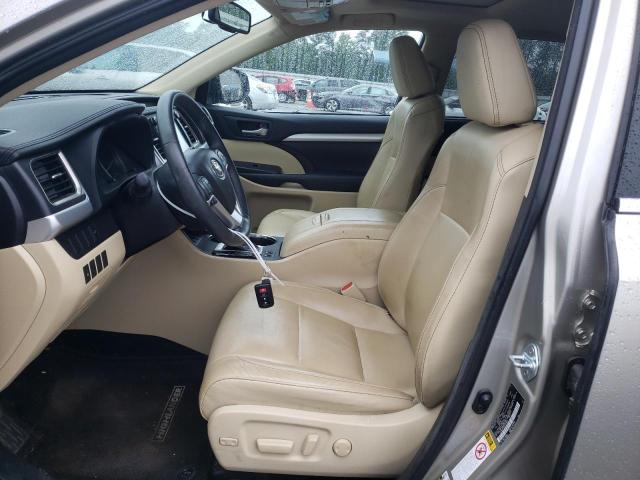 5TDKKRFH3GS142600 - 2016 TOYOTA HIGHLANDER XLE TAN photo 7