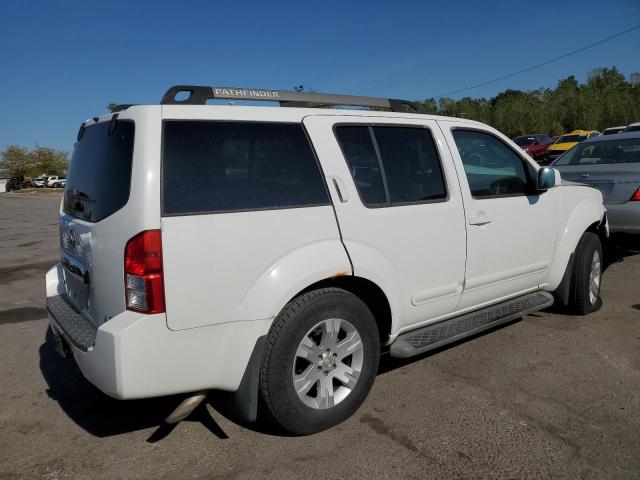 5N1AR18W35C717552 - 2005 NISSAN PATHFINDER LE 白色 照片 3