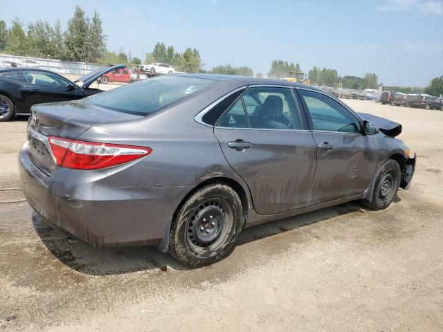 4T1BF1FKXHU638357 - 2017 TOYOTA CAMRY LE GRAY photo 3