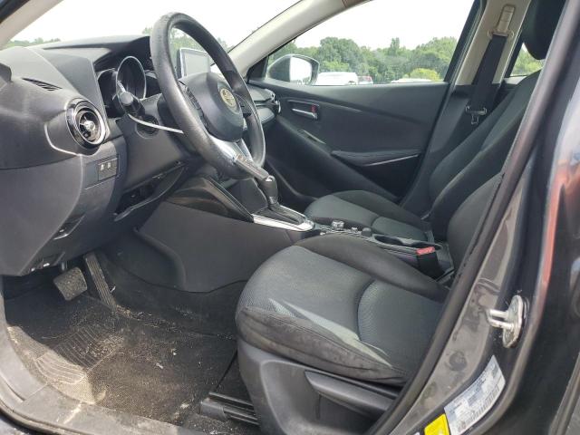 3MYDLBZV7GY101766 - 2016 TOYOTA SCION IA GRAY photo 7