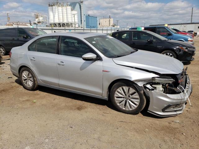 3VW4T7AJ6GM348771 - 2016 VOLKSWAGEN JETTA GLI SILVER photo 4