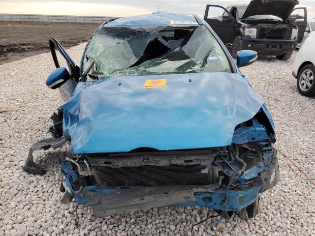 1FADP3F20EL149267 - 2014 FORD FOCUS SE BLUE photo 5