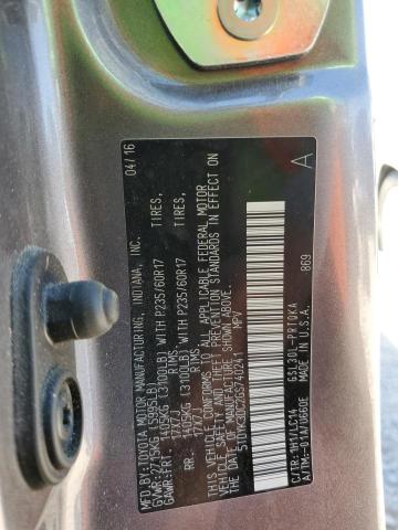 5TDYK3DC2GS740241 - 2016 TOYOTA SIENNA XLE GRAY photo 14