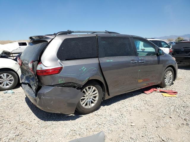 5TDYK3DC2GS740241 - 2016 TOYOTA SIENNA XLE GRAY photo 3