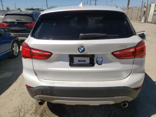 WBXHU7C31J5H44190 - 2018 BMW X1 SDRIVE28I WHITE photo 6