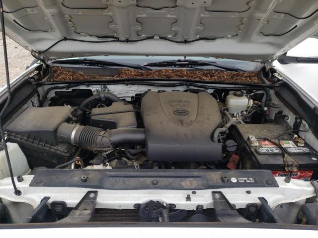 5TFCZ5AN6HX102075 - 2017 TOYOTA TACOMA DOUBLE CAB WHITE photo 11