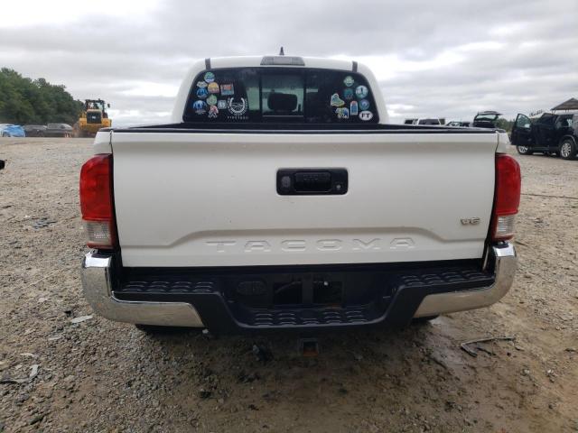 5TFCZ5AN6HX102075 - 2017 TOYOTA TACOMA DOUBLE CAB WHITE photo 6
