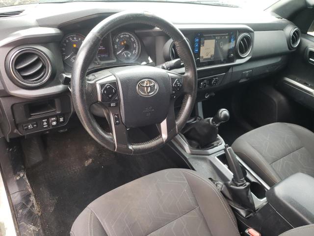 5TFCZ5AN6HX102075 - 2017 TOYOTA TACOMA DOUBLE CAB WHITE photo 8