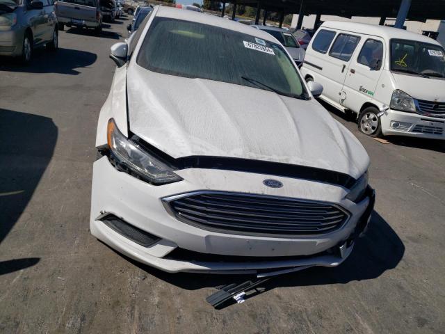 3FA6P0LU3HR314019 - 2017 FORD FUSION SE HYBRID WHITE photo 5