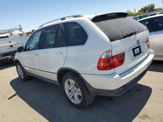 5UXFB53574LV01432 - 2004 BMW X5 4.4I WHITE photo 2