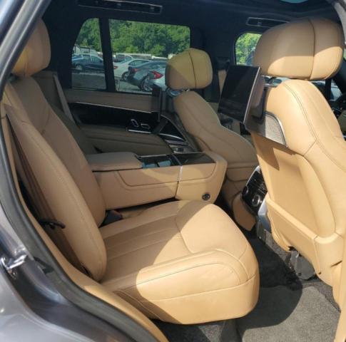 SALK19E94SA272266 - 2025 LAND ROVER RANGE ROVE AUTOBIOGRAPHY SILVER photo 11