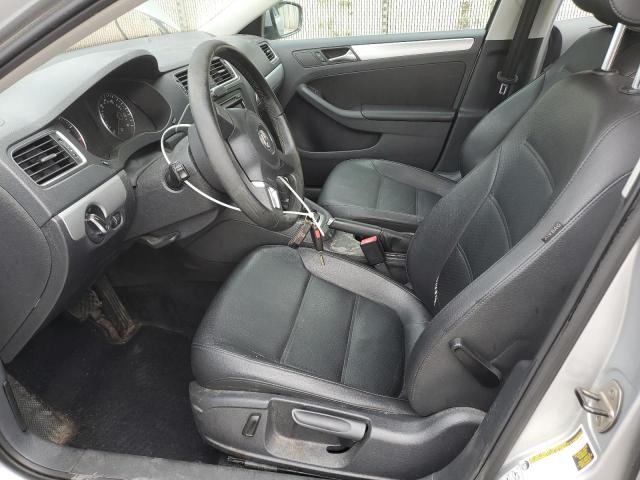 3VWDX7AJXDM304210 - 2013 VOLKSWAGEN JETTA SE 银色 照片 7