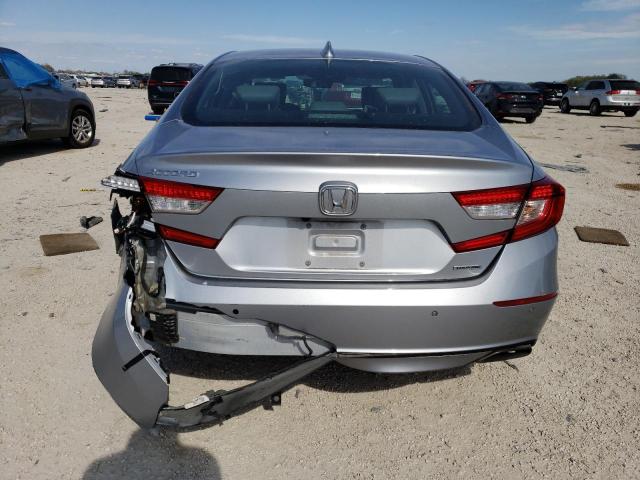 1HGCV1F95JA216823 - 2018 HONDA ACCORD TOURING SILVER photo 6