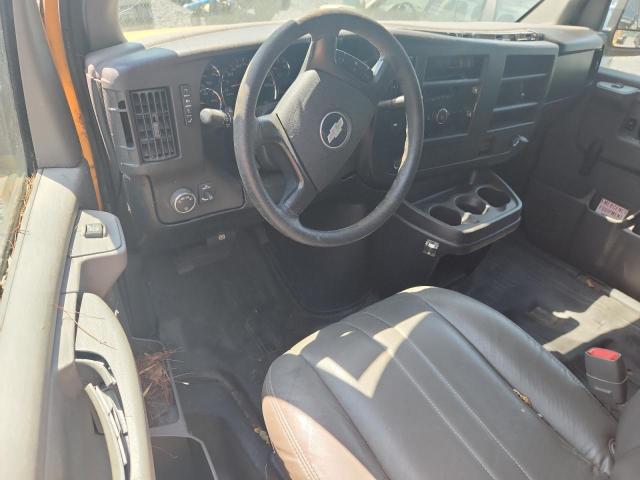 1GNHG39K091112932 - 2009 CHEVROLET EXPRESS G3 YELLOW photo 8