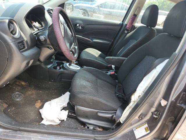 3N1CN7AP6JL877974 - 2018 NISSAN VERSA S ნაცრისფერი ფოტო 7