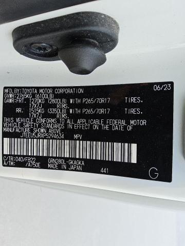 JTEEU5JRXP5294634 - 2023 TOYOTA 4RUNNER SR5 WHITE photo 12
