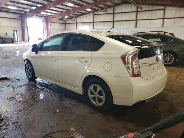 JTDKN3DU8D5568109 - 2013 TOYOTA PRIUS WHITE photo 2