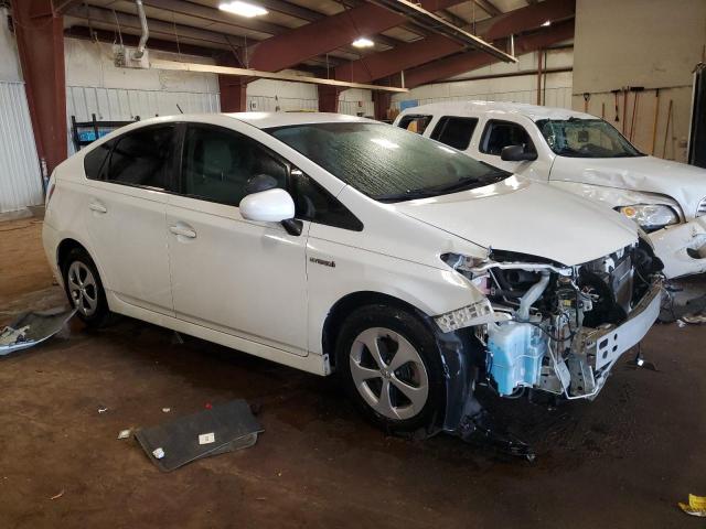 JTDKN3DU8D5568109 - 2013 TOYOTA PRIUS WHITE photo 4