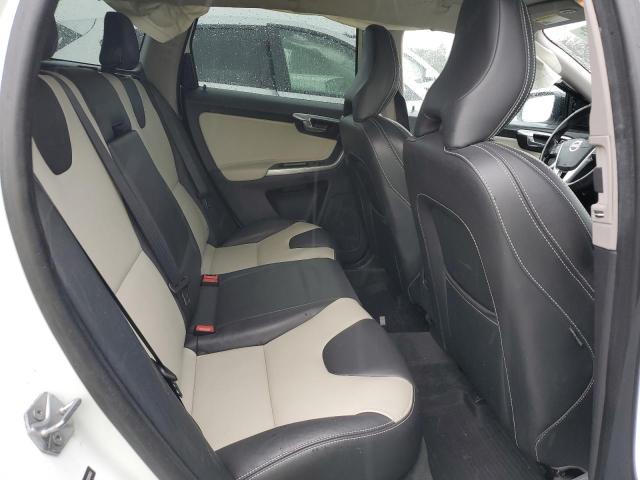 YV440MRR2H2026963 - 2017 VOLVO XC60 T5 DYNAMIC თეთრი ფოტო 11