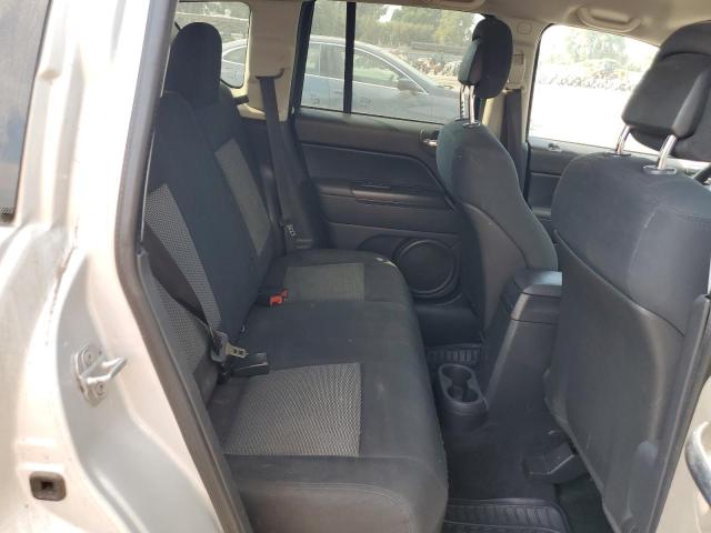 1J4NT4FB4AD578717 - 2010 JEEP COMPASS SPORT فضي صورة 11