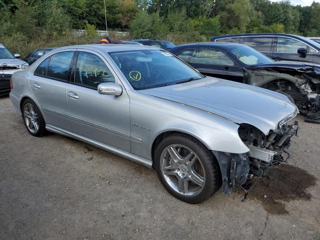 WDBUF76J44A483712 - 2004 MERCEDES-BENZ E 55 AMG SILVER photo 4