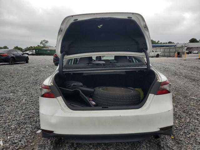 4T1C11AK1NU636647 - 2022 TOYOTA CAMRY LE 白色 照片 6
