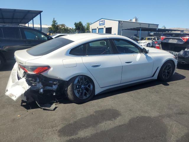 WBY73AW01NFM83830 - 2022 BMW I4 EDRIVE 40 WHITE photo 3