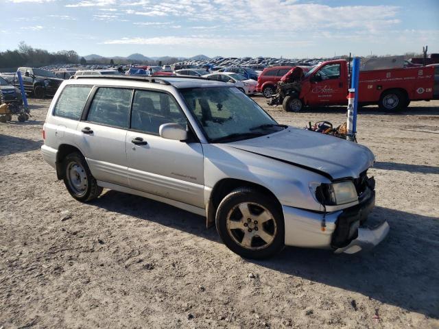 JF1SF65632H728767 - 2002 SUBARU FORESTER S ვერცხლისფერი ფოტო 4