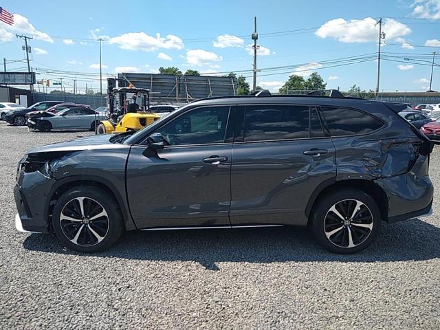 5TDJZRBH9NS221649 - 2022 TOYOTA HIGHLANDER XSE GRAY photo 15