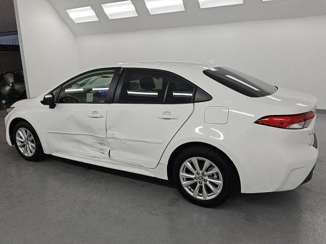 JTDBCMFE6S3071098 - 2025 TOYOTA COROLLA LE თეთრი ფოტო 2