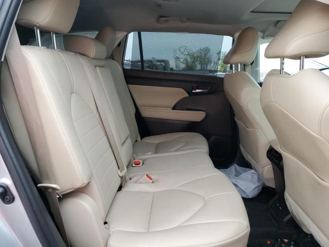 5TDGZRAH8MS059443 - 2021 TOYOTA HIGHLANDER XLE ვერცხლისფერი ფოტო 11