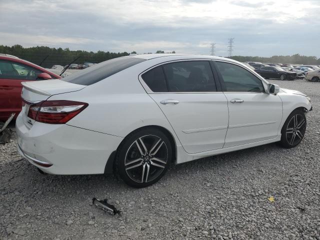 1HGCR3F95GA032460 - 2016 HONDA ACCORD TOURING WHITE photo 3