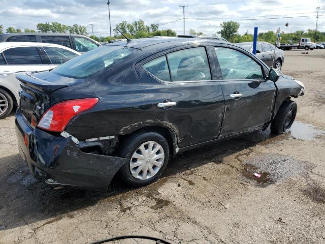 3N1CN7AP5JL873172 - 2018 NISSAN VERSA S BLACK photo 3