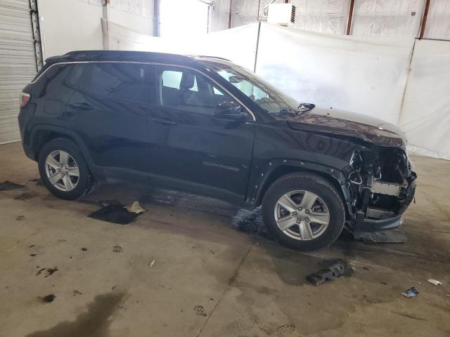 3C4NJDBB7NT136726 - 2022 JEEP COMPASS LATITUDE 黑色 照片 4