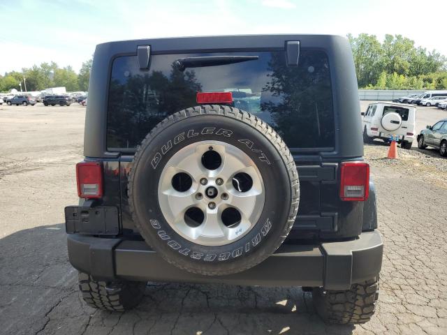 1C4BJWEG2DL687064 - 2013 JEEP WRANGLER U SAHARA შავი ფოტო 6